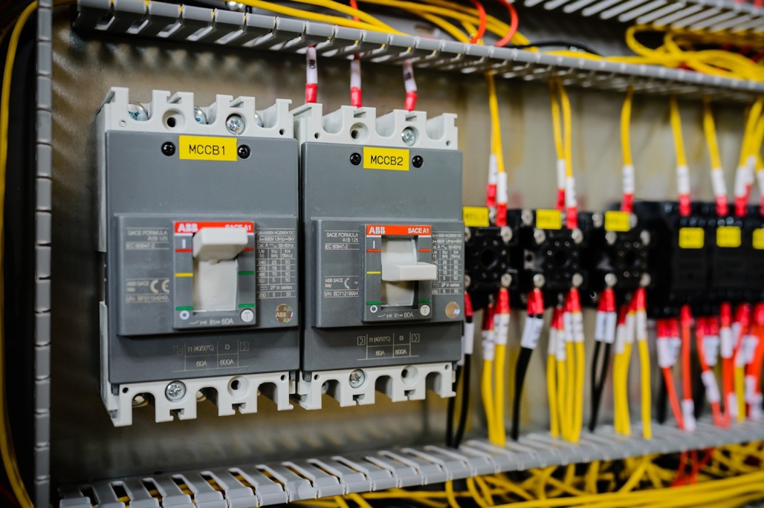 stock-photo-april-in-hanoi-vietnam-branch-abb-electric-circuit-breakers-in-a-electrical-switchboard-477927478-transformed (1)